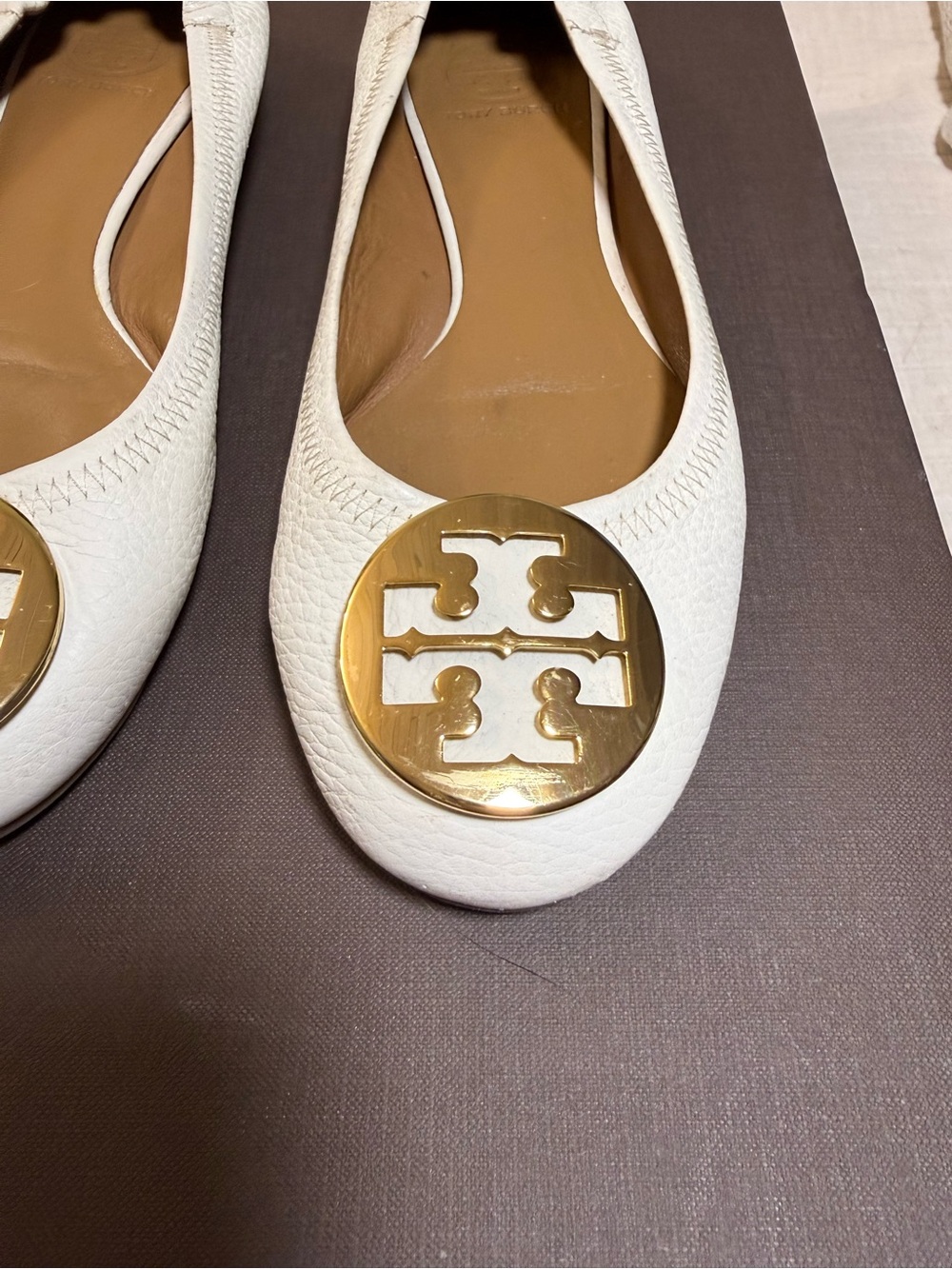 Tory Burch Cream Leather Logo Ballet Flats with Gold Medallion - Picture 12 of 12